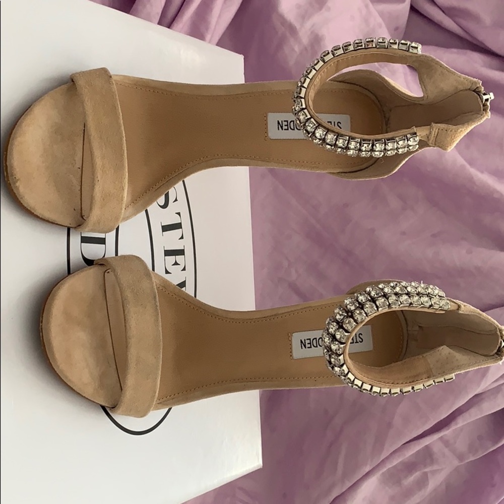 Steve Madden heels